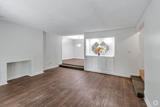 Building Photo - 3575 Oakvale Rd Unit 411 Rental
