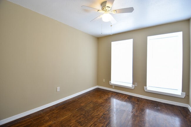 Photo - 221 Belle Terre Blvd