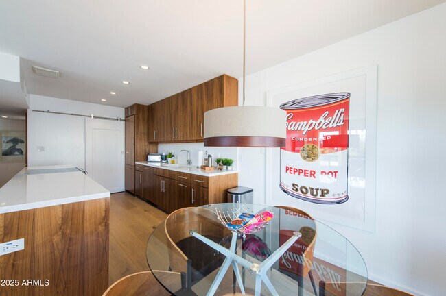 Photo - 7319 E Northland Dr Casa Adosada