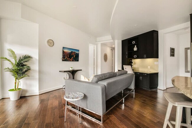 101 Bowen St Unit SI ID1297788P