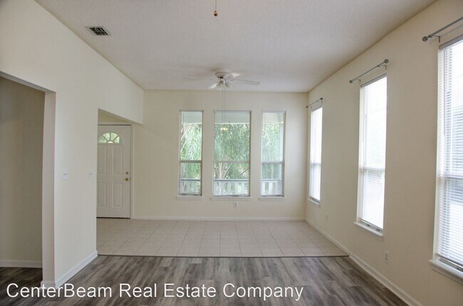 Photo - 2743-2749 Vernon Terrace