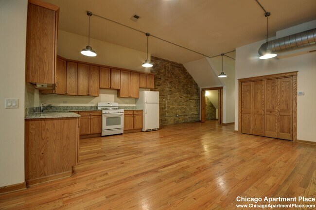 Photo - 123 N Jefferson St Unit 2R