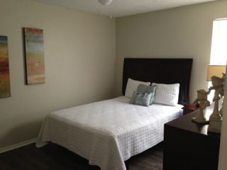 Photo - Meadowbrook Apartments