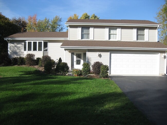 Photo - 1104 Hayden Dr