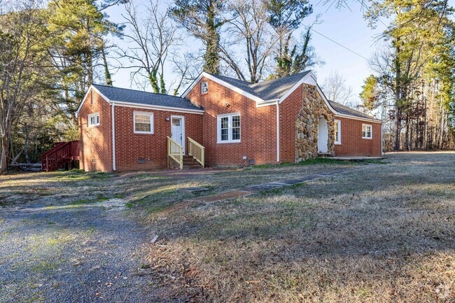 Building Photo - 6381 NC-73 Rental