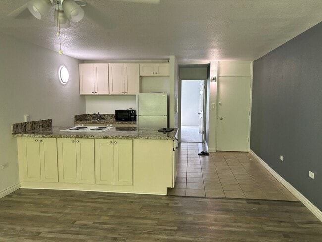 Photo - 120 Hui Rd F Unit NR-C13
