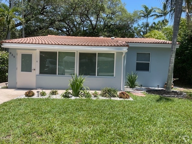 Building Photo - 939 SW 8th St Rental