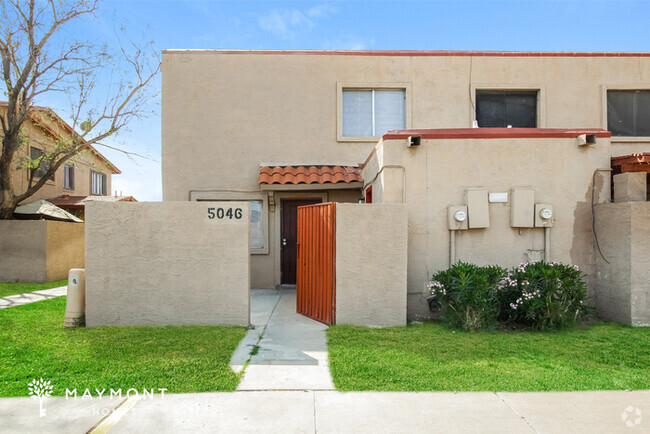 Building Photo - 5046 N 40th Ave Rental