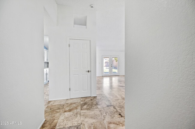 Photo - 3060 E John Cabot Dr