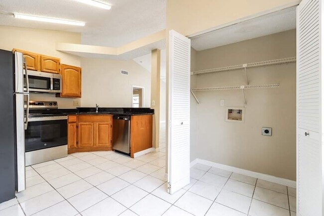 Photo - 12710 Dunhill Dr