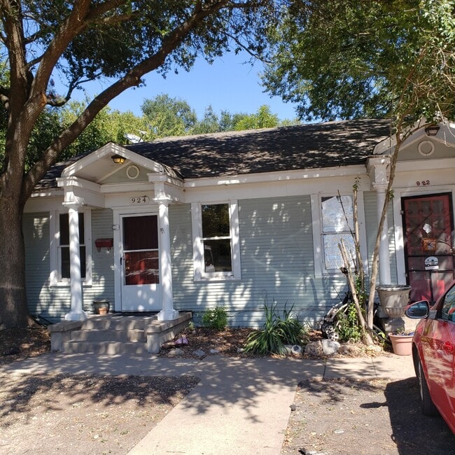 Photo - 924 Howard St Unit 924