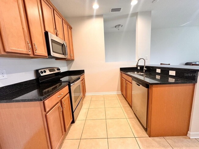 Photo - Gorgeous townhome! Community pool! fitness center! Unit 105