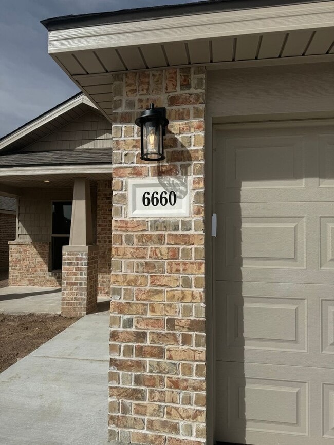 Photo - Newer Construction in The Meadows 3/2/2