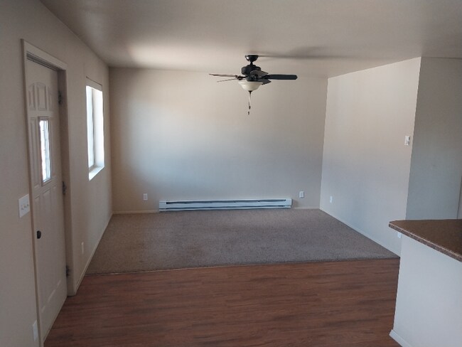 Photo - 209 4th St SW Unit C