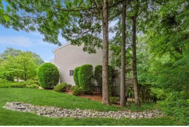 Photo - 59 Samuel Dr Townhome