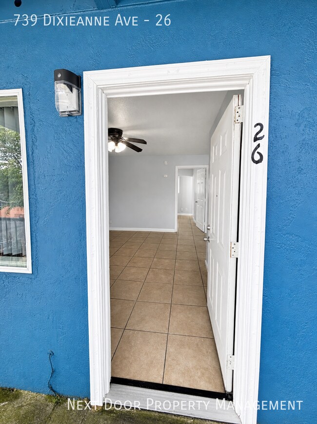739 Dixieanne Ave Unidad 26