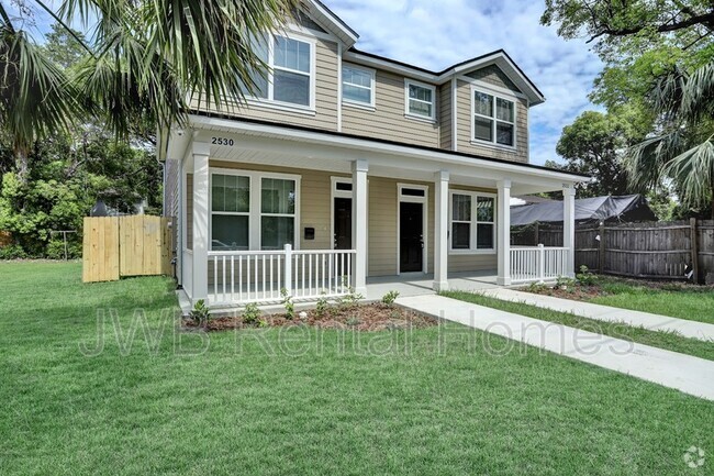 Building Photo - 2530 N Davis St Rental