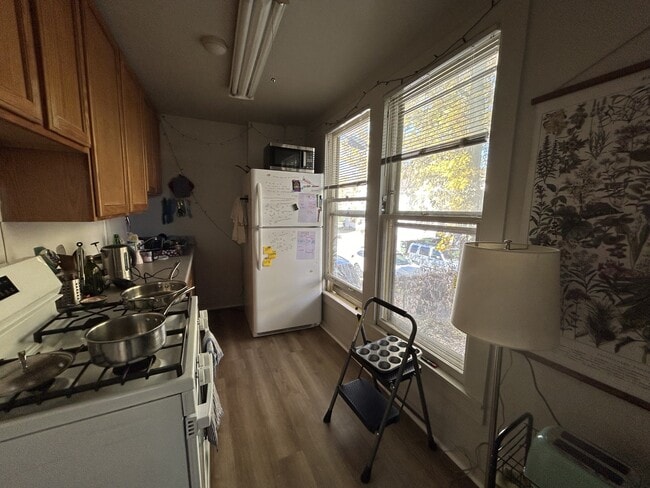 Photo - 114 E Dayton St