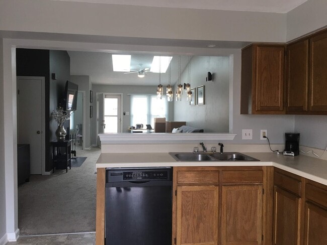 Photo - 325 Brisa Dr