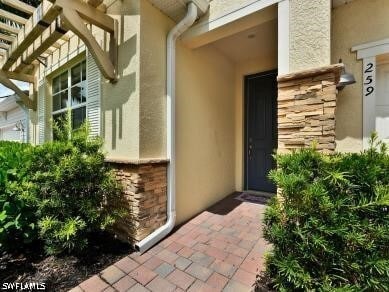 259 Tamarindo Ln