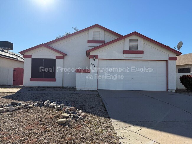 Photo - 8771 W Grovers Ave