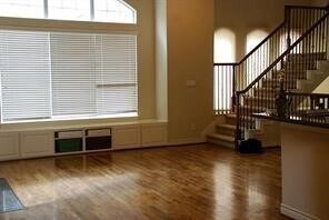 Photo - 5940 Kansas St