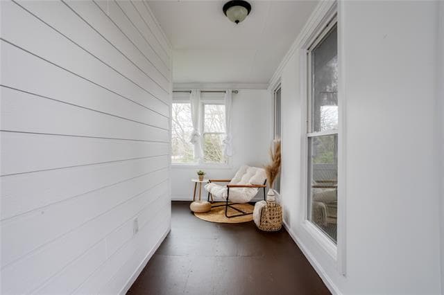 Photo - 441 Compton Ln