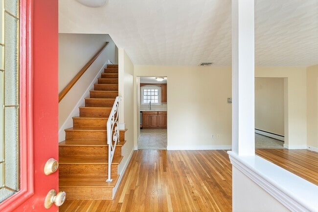 Photo - 15 Walnut St