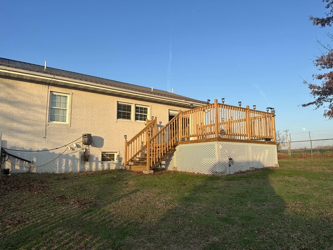 Photo - 8890 W Farm Rd 104