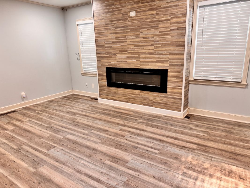 Photo - 2680 Acadia St