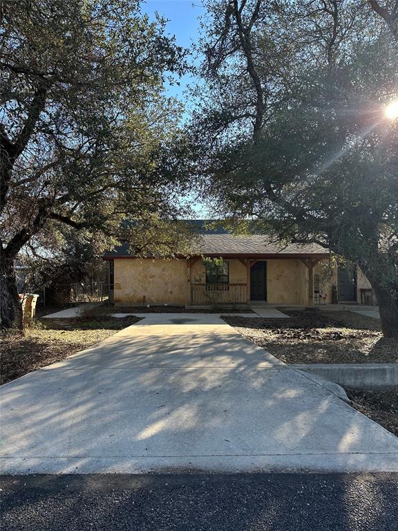 Building Photo - 112 Ave O