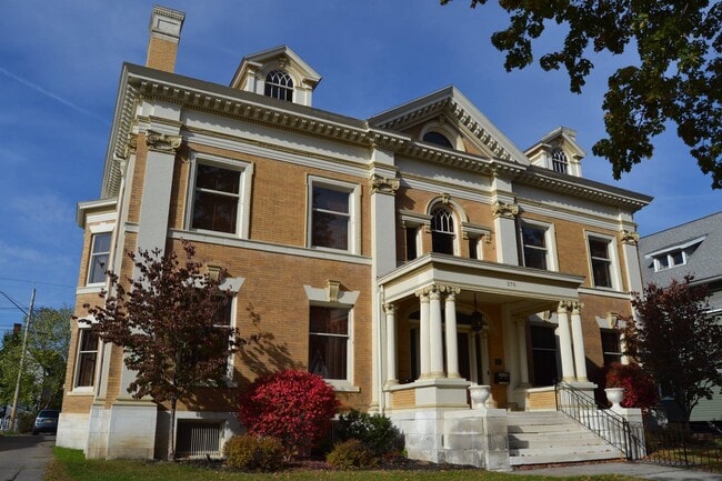 378 W. Church Street - 378 W Church St Unidad 1