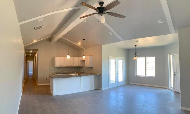Photo - Beautiful Updated Duplex