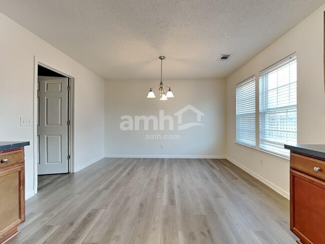 Photo - 506 Diamond Cut