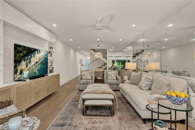 Photo - 6011 N Bayshore Dr Unit 10