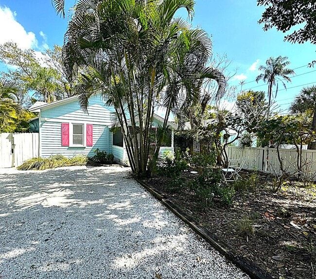 Photo - GULFPORT FURN. COTTAGE 2/2 EIGHT MONTH RENTAL MAY 1, 2026-JAN. 3, 2027