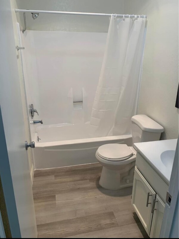 8014 Woodman Ave Unit 3