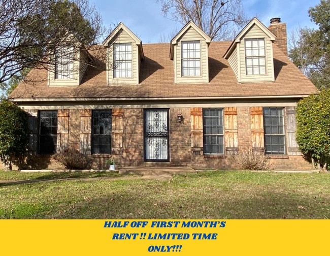 Building Photo - 6224 Skylight Dr