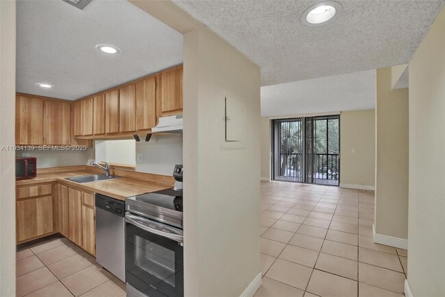 Photo - 8540 SW 133rd Avenue Rd Unit 321