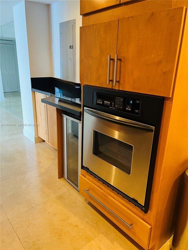 Photo - 2333 Brickell Ave Unit 2215