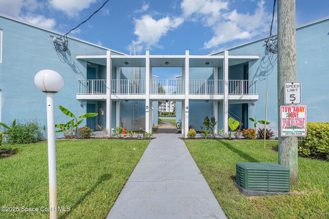 Building Photo - 55 Sea Park Blvd Unit 516 Rental