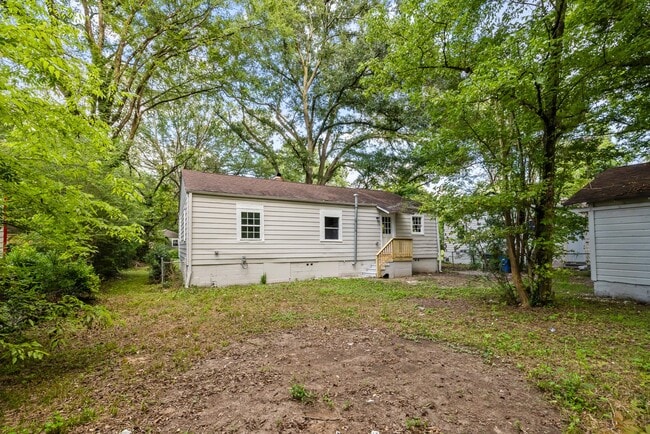Photo - 576 Sun Valley Rd