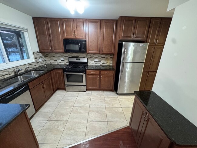 Photo - 448 Ferndale Ct