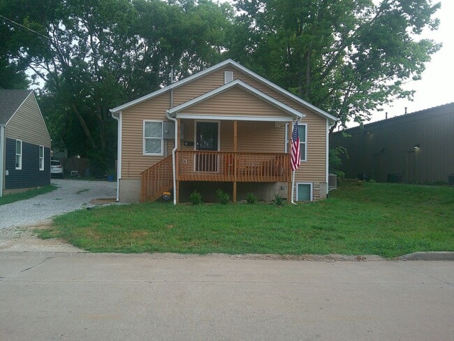 Photo - 211 Hickman Ave Apartment Unit 2