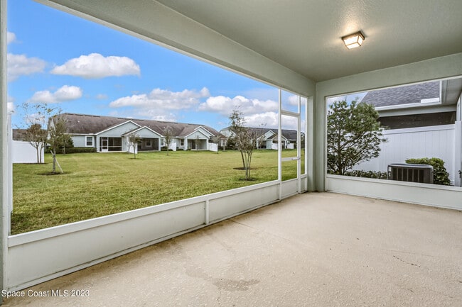 Photo - 7644 Loren Cove Dr