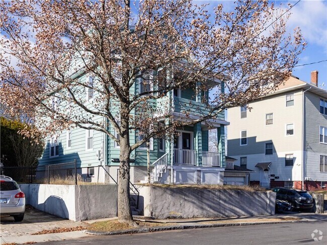Building Photo - 112 Kimball St Unit 1 Rental