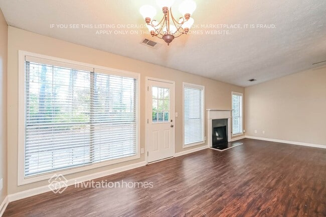 Photo - 143 Basil Ct