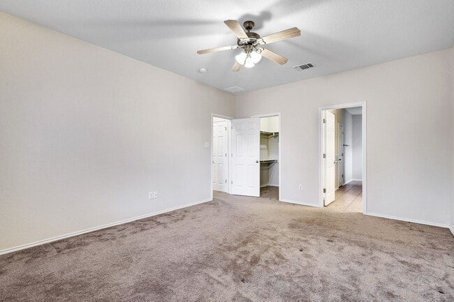 Photo - 10410 Weser Ln