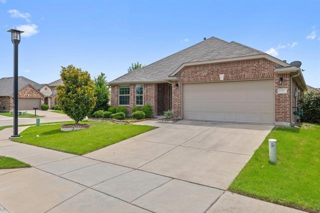 Photo - 920 Kinghaven Dr