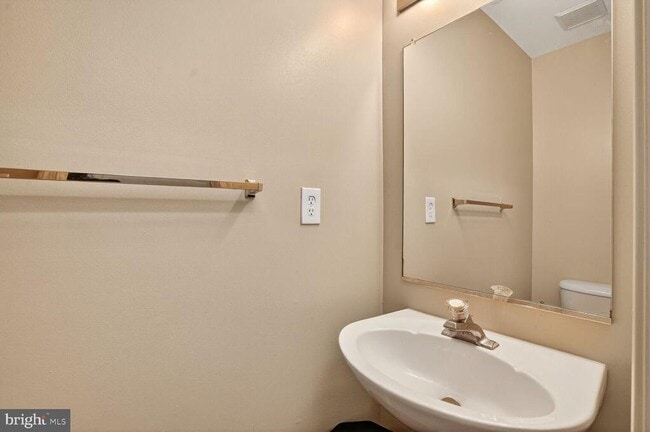 Building Photo - 11082 Clovertree Ct Rental